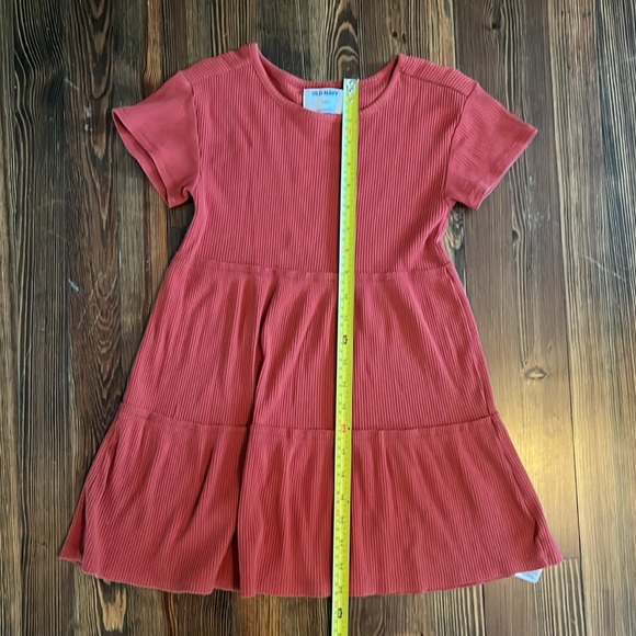 Old Navy dresses size 6-7. Selling together. - Picture 3 of 4